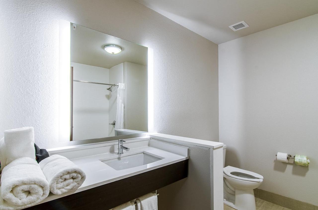 Holiday Inn Express & Suites - Atchison By Ihg Esterno foto