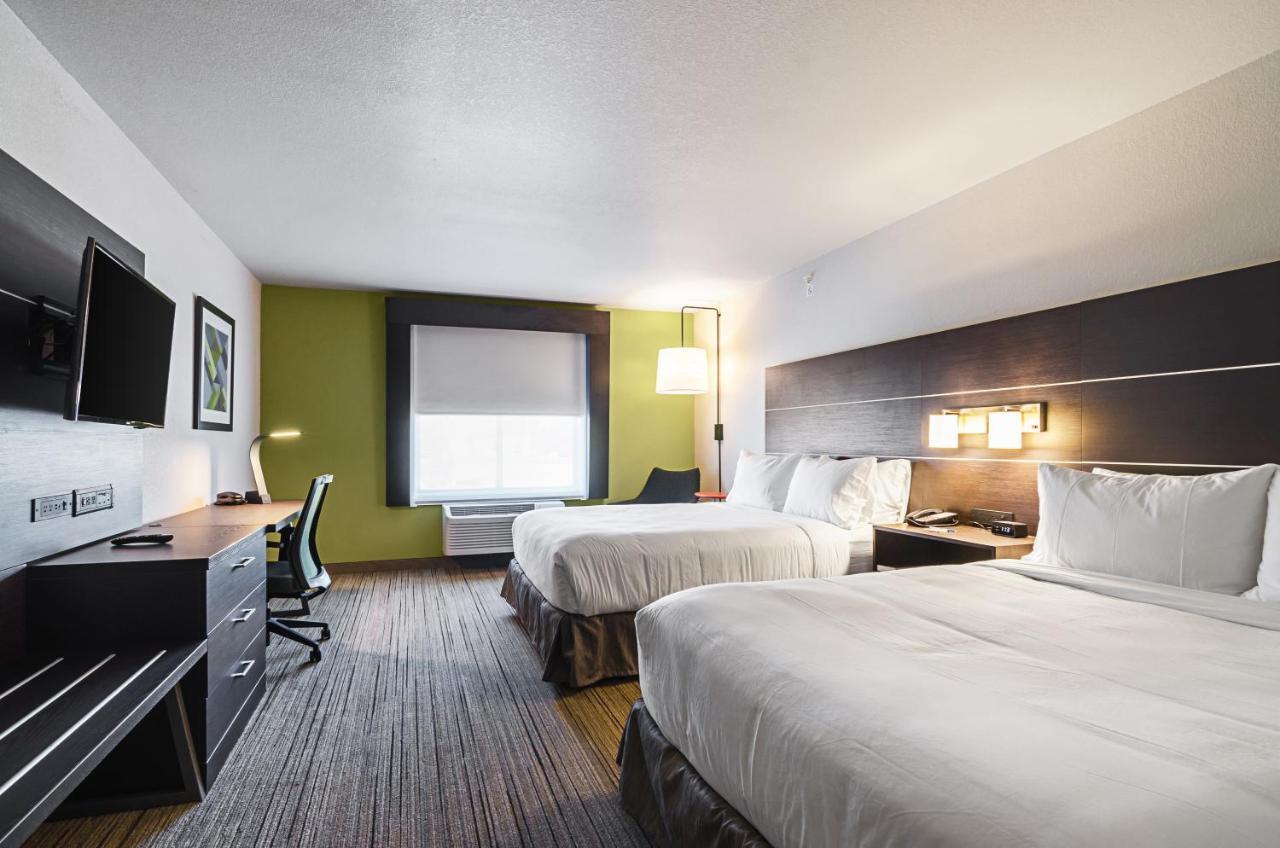 Holiday Inn Express & Suites - Atchison By Ihg Esterno foto